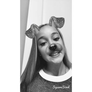 Meet your Posher, Olivia